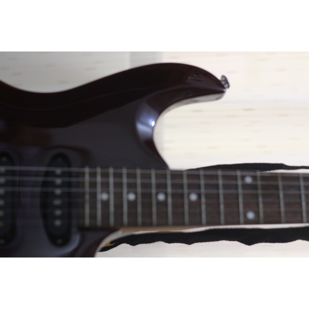 GITAR ELEKTRIK CARAYA (SECOND)