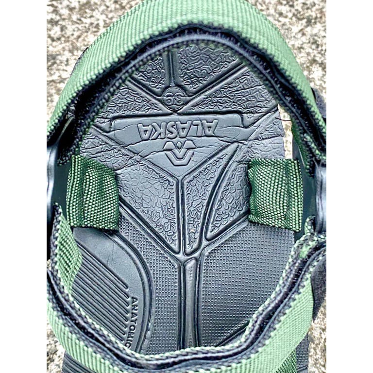 Sandal gunung pria wanita Trendy Kekinian sandal gunung outdor Alaska terbaru termurah