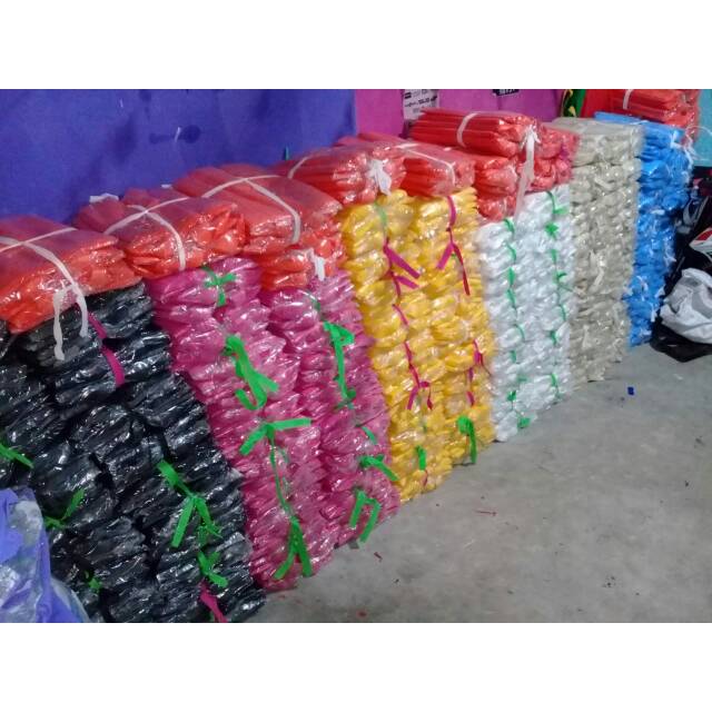 

Tas goodiebag polosan ukuran 25x35x8cm