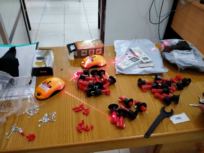 Ce 75 Pcs Reusable Anti-lippage Tile Leveling Spacer Clips Locator Construction Floor Plier System Tiling Tool