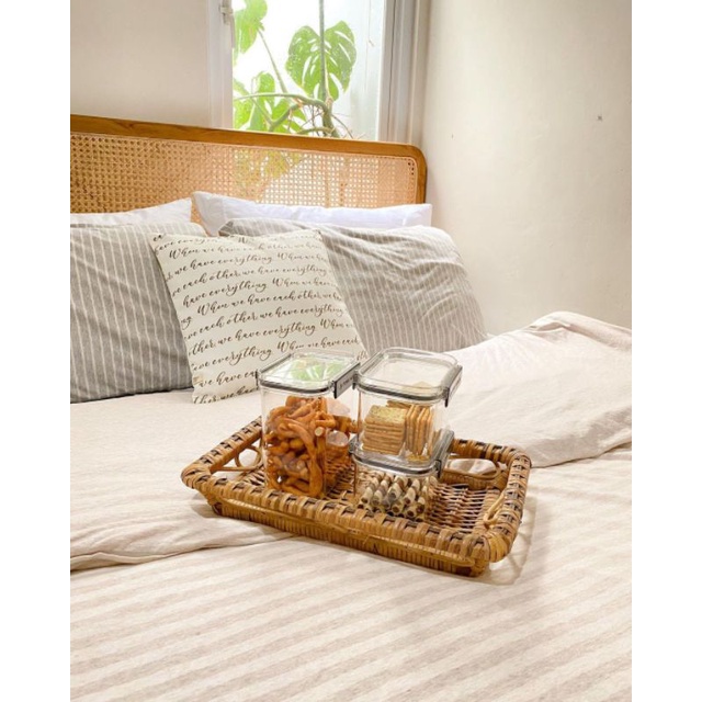 Tray atau Nampan Anyaman Rotan