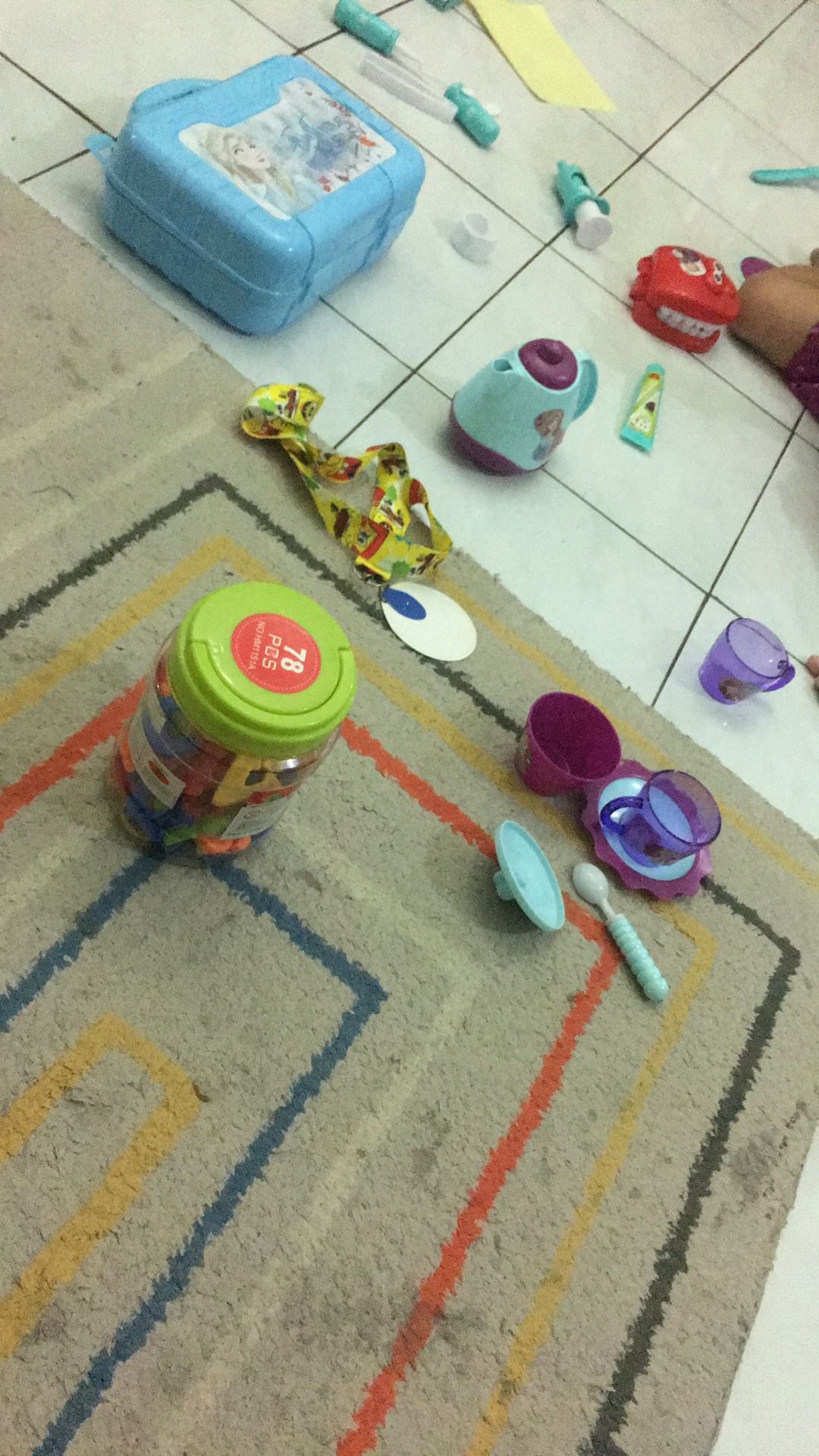 Frozen 2 Kitchen Set Toy Mainan Dapur Desert Teko Air Piring Gelas
