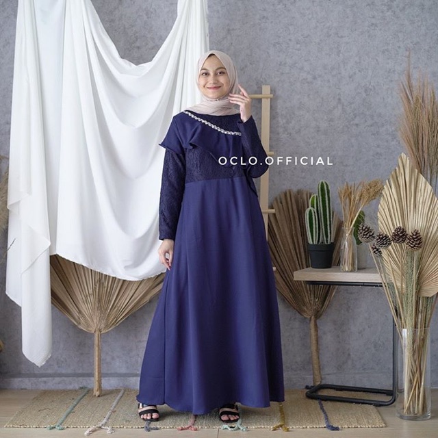 Ferreira Dress By Oclo