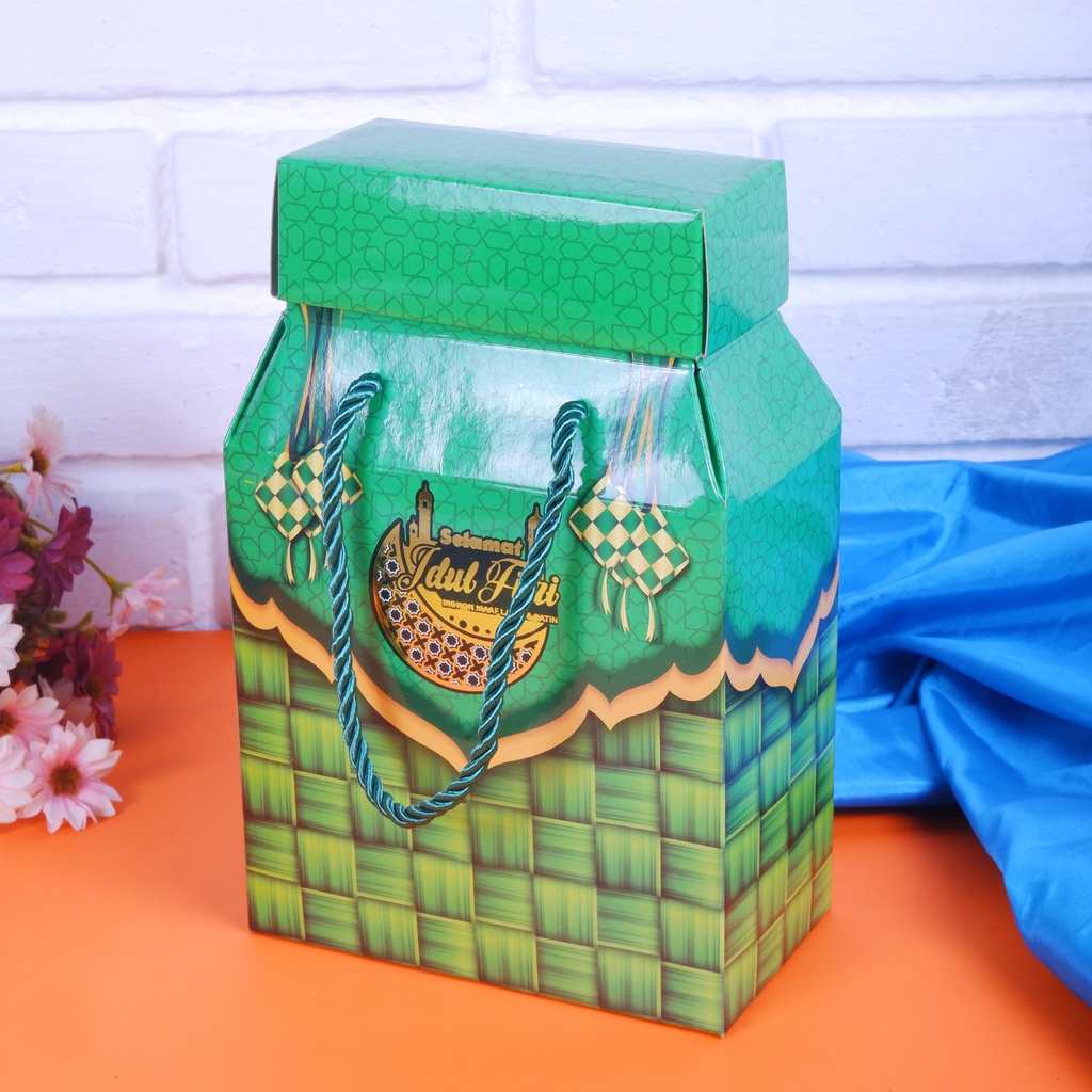 

Box Lebaran Kareem/ Dus 2 Toples Persegi Panjang 350gr /2pcs
