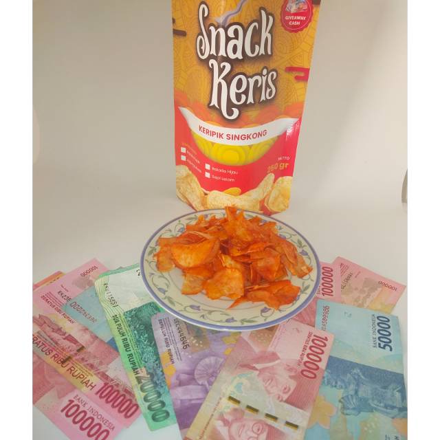 

Snack keris berhadiah 10pcs/KERIPIK SINGKONG PEDAS GURIH