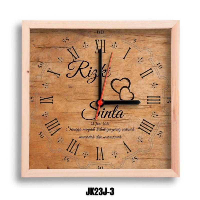 Jam dinding kayu custom nama