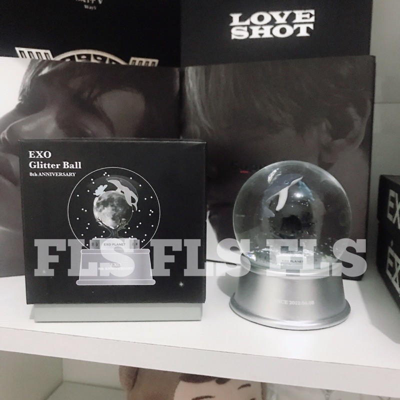 EXO GLITTER BALL 8 TH ANNIVERSARY