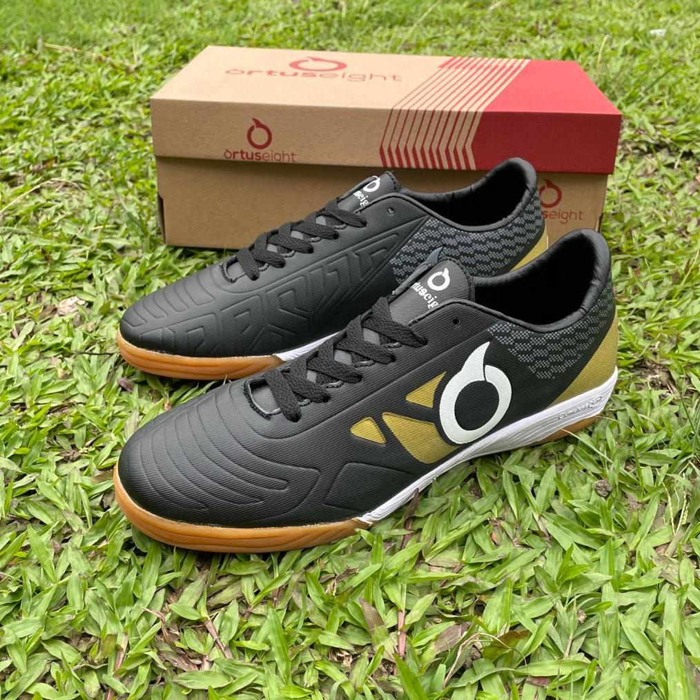 Sepatu Futsal Ortuseight Bbs Original