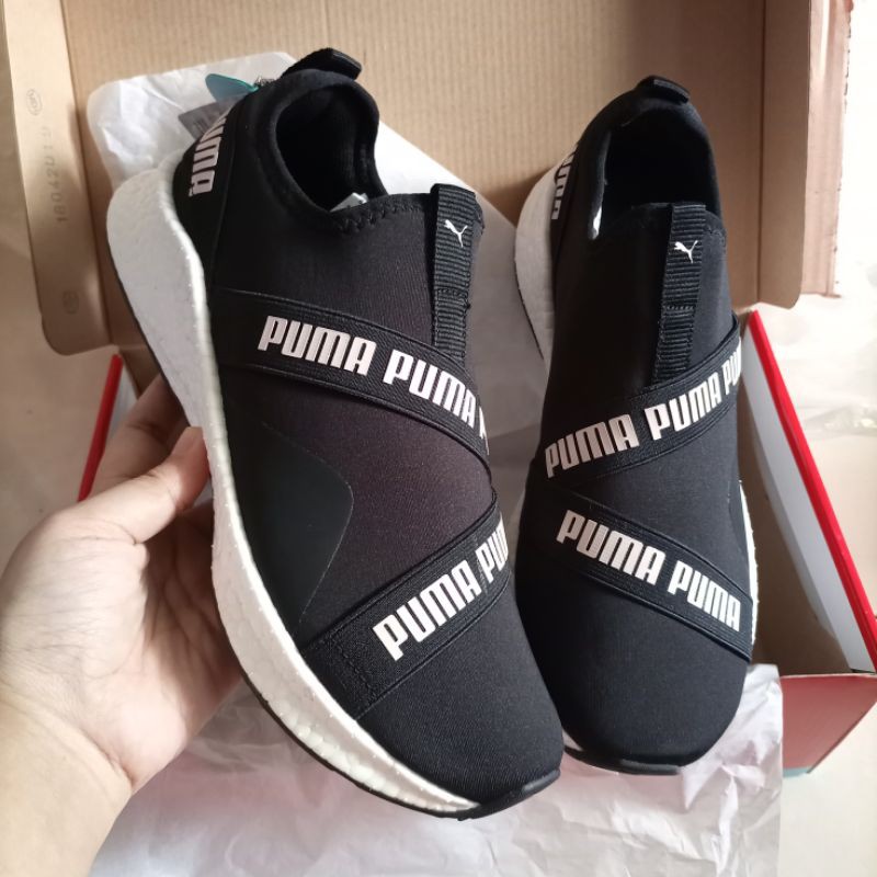 puma star slip on