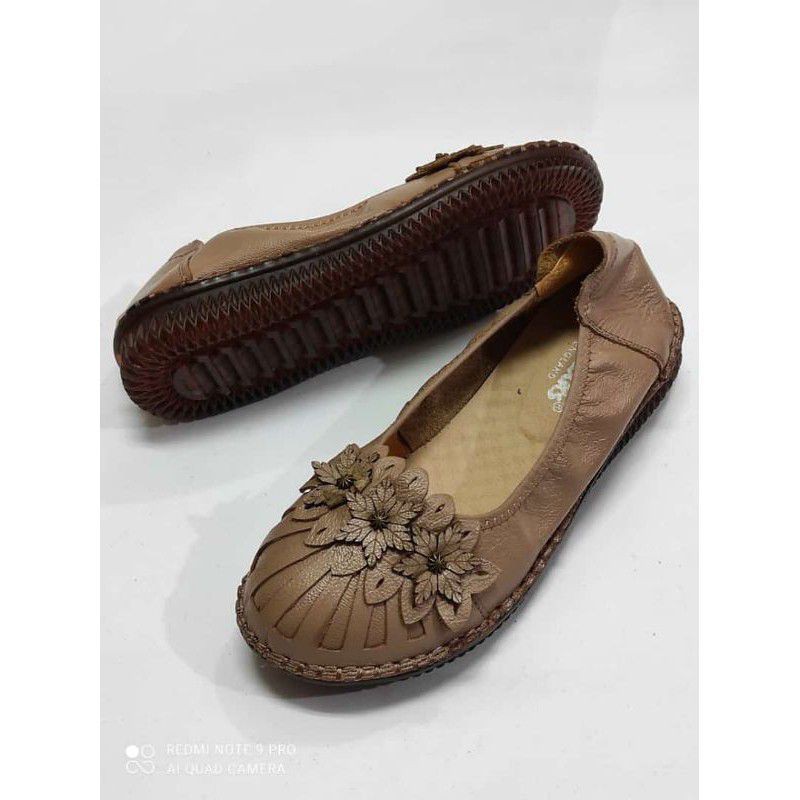 SEPATU WANITA CLARKS KD 996 / SEPATU KANTOR / SEPATU KULIT