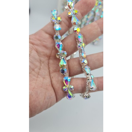 RENDA APLIKASI KRISTAL KODE BE DASAR SILVER MATA PELANGI AB PER 10 CM KUALITAS PREMIUM KILAU