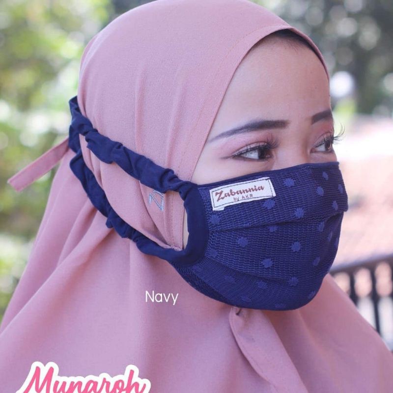 Masker Munaroh Zabannia by A.K.R