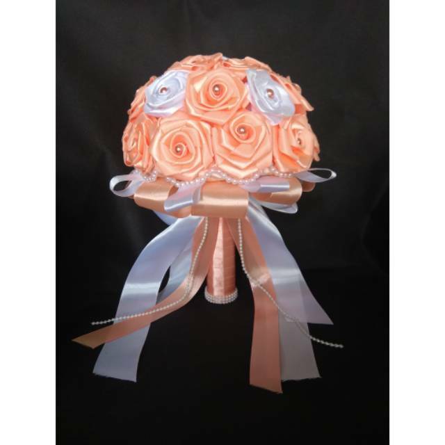 handbuket wedding / buket akad / buket satin