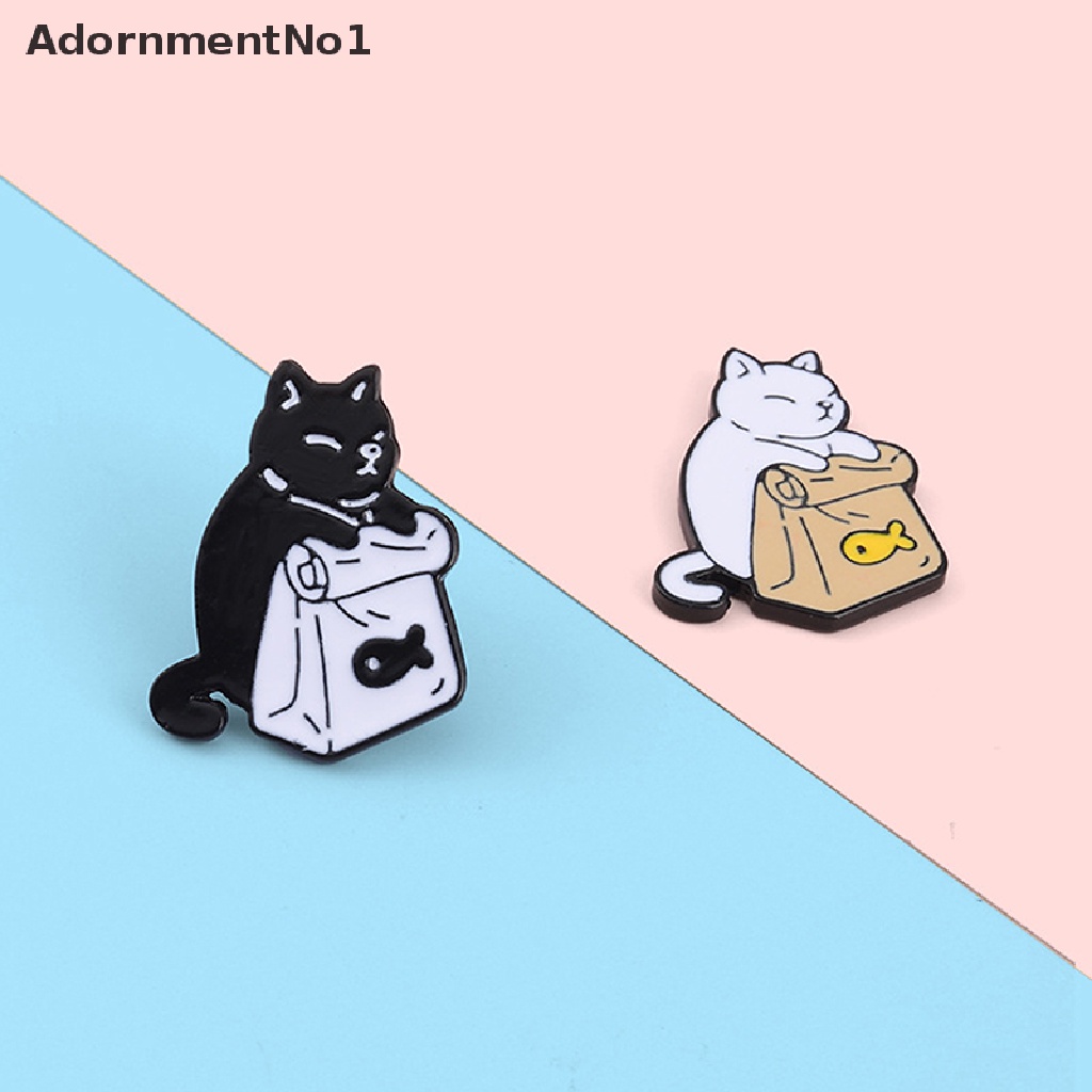 (AdornmentNo1) Bros Pin Enamel Desain Kucing Hitam Putih + Ikan Kering