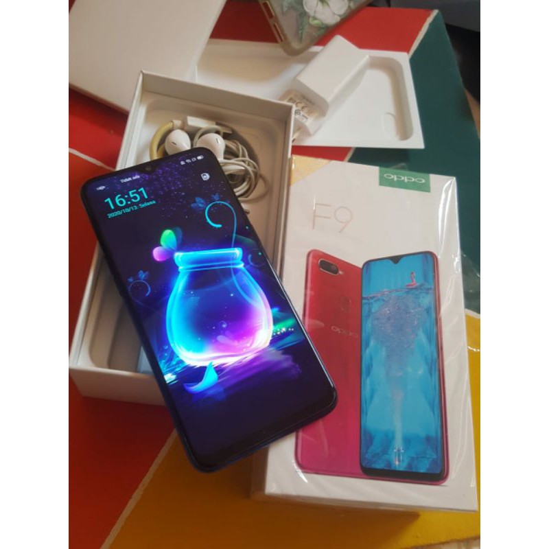 Sale HP OPPO dualOn 4Glte murah mulus bagus ori garansi imei tembus terdaftar fullset bagus-OPPO F9 4gb 64gb blu