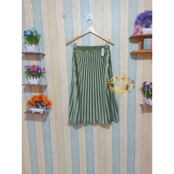 GROSIR ROK IMPORT / ROK 7/8 PLISKET BLUDRU VELVET PREMIUM  GLOSSY-7/8 OLIVE GLOSSY