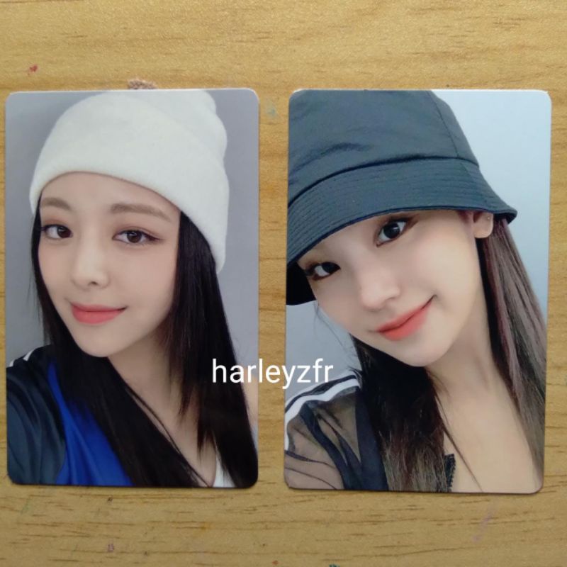 (SHARING PO) pc ryujin chaeryeong yuna yeji photocard itzy no bad days nbd november
