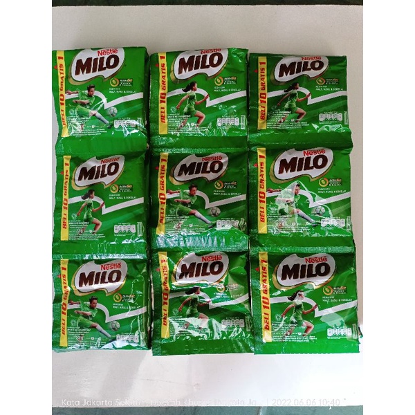 

Menuman energi merk MiLO 1 renceng isi 10+1