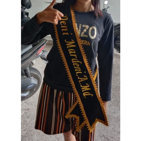 Selempang Renda (PO 1-2 hari) / Selempang Wisuda Pontianak