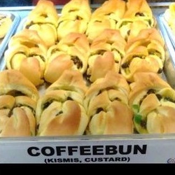 

Roti SUISSE hayam wuruk/coffebun(minimal PESAN 10 ROTI campur, harus sesama SUISSE)