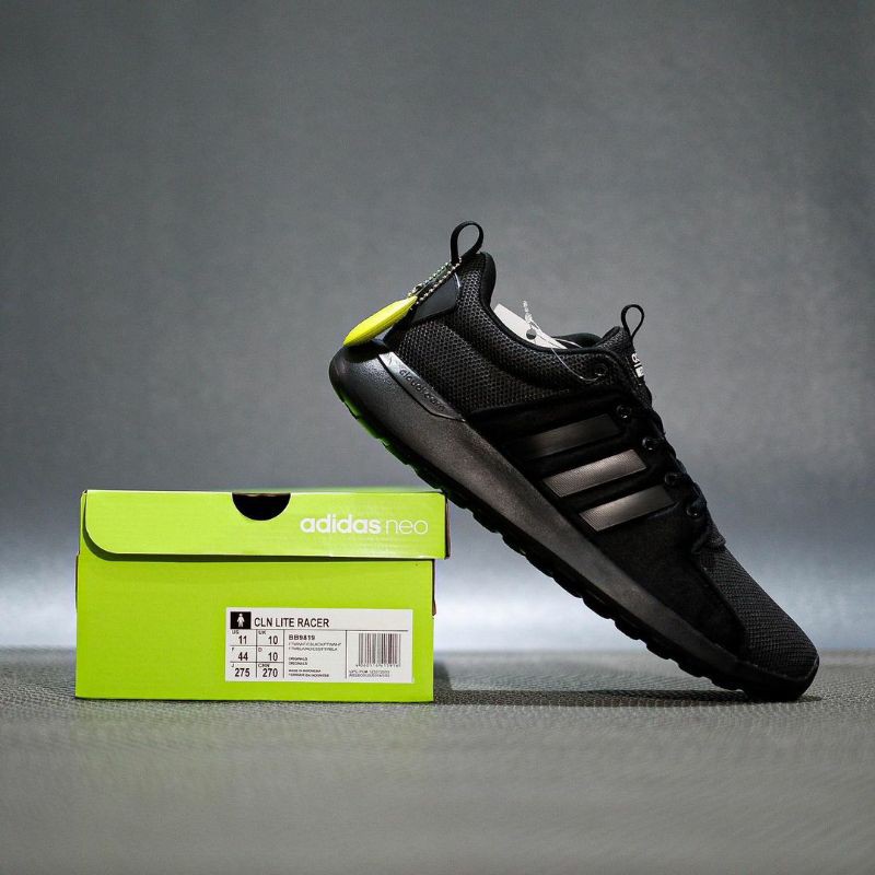 ADIDAS LITE RACER FULL BLACK ORIGINAL BNIB