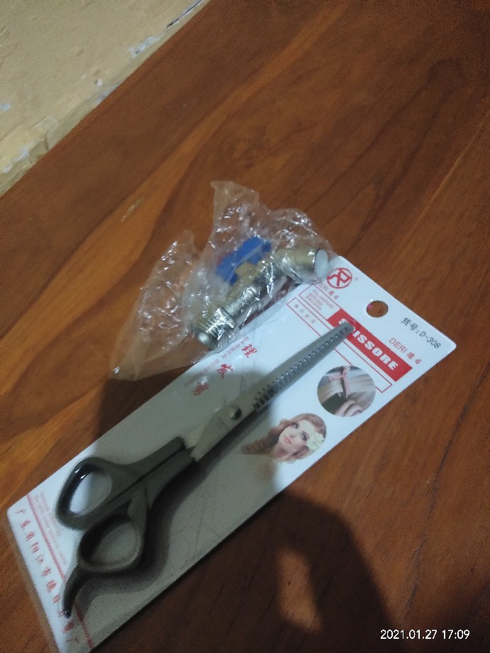 Kran Air 1/2 Hpp / Hsj Kamar Mandi (kran Bola Hsj Gg Biru 1/2)