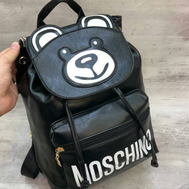 

Rangsel serut Moschino Kulit Uk P24 x L11 x T29 cm 2 pcs bisa 1 kg