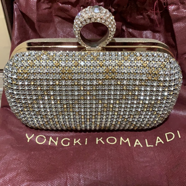 Tas pesta Merek Yongki Komaladi