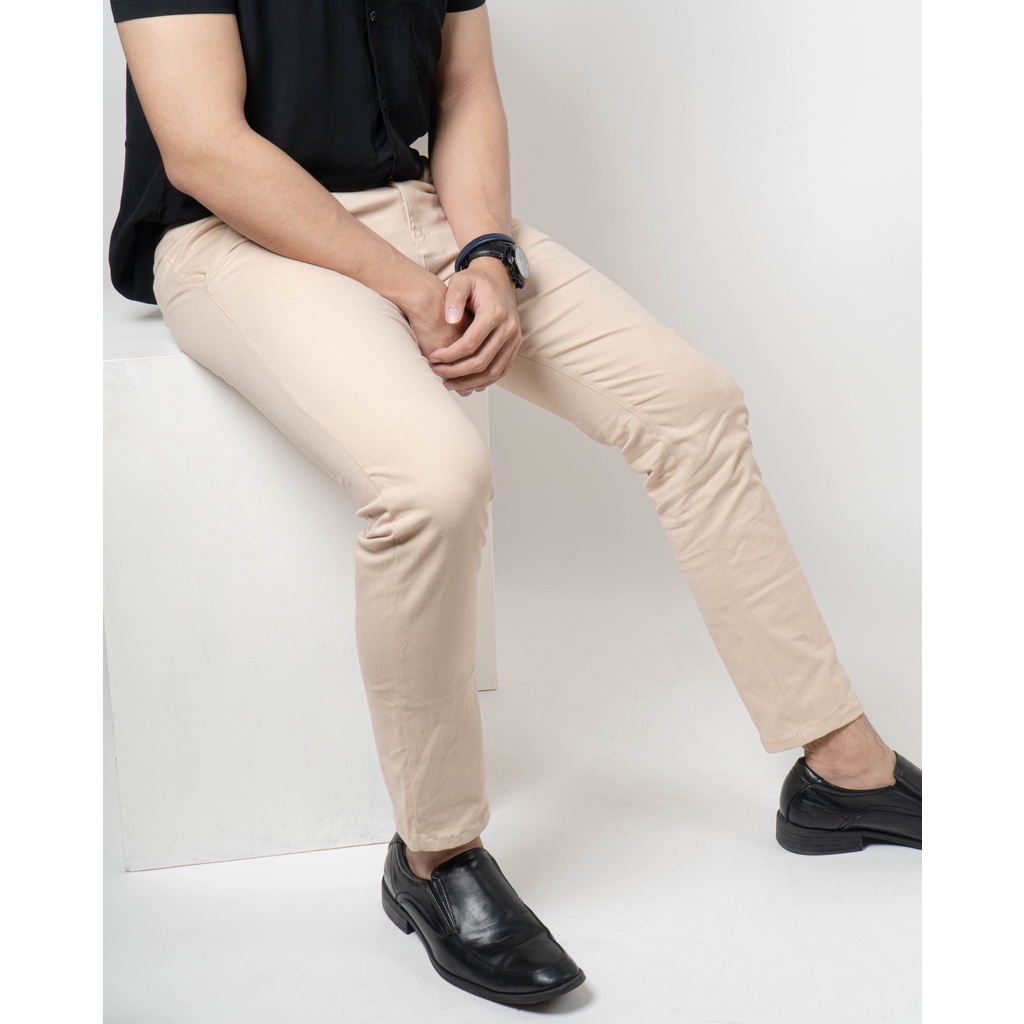 Celana Chino Panjang Pria / Long Chino Pants