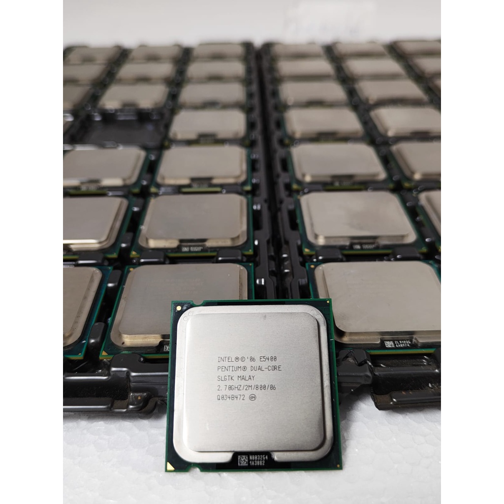 Processor Intel Dual Core E5400 2.70 GHz