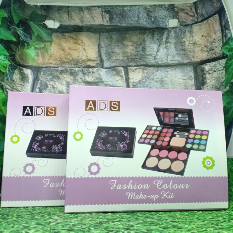 ADS MAKE UP KIT FASHION COLOUR FREE BUBLE