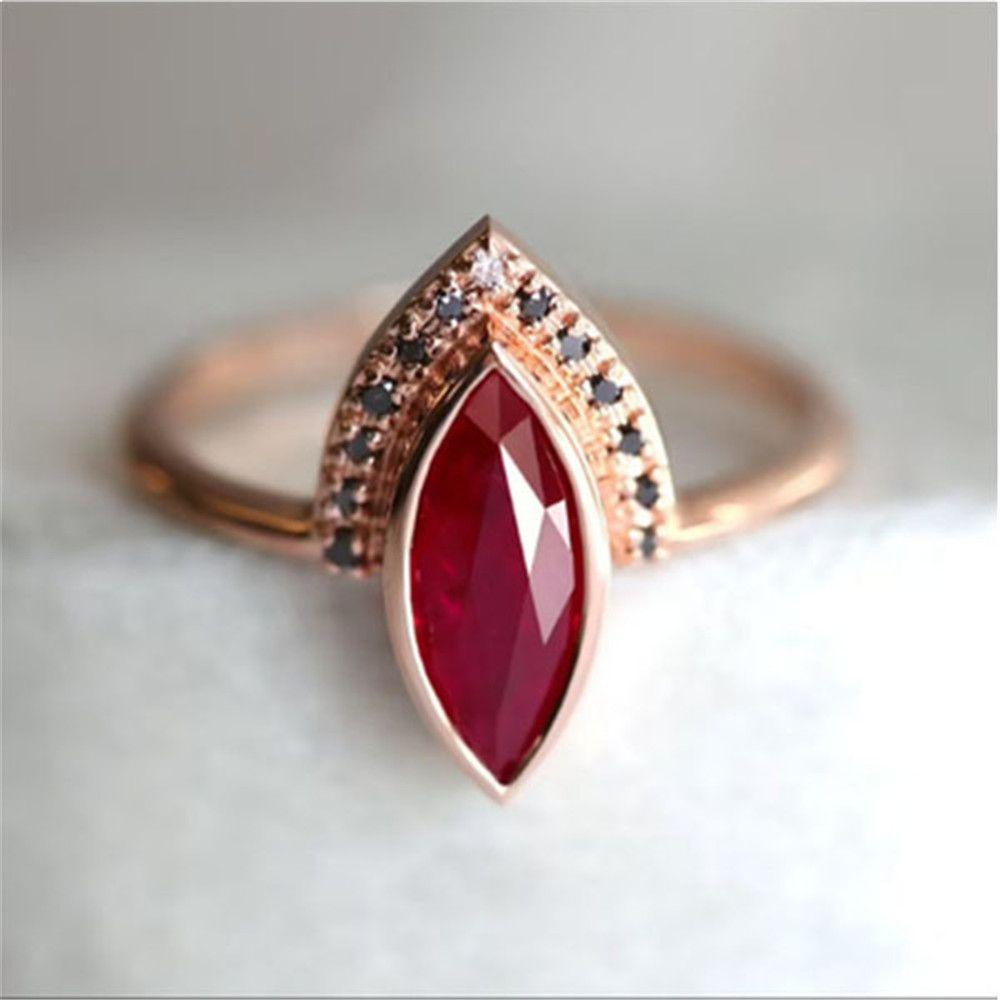 2 In 1 Cincin Rose Gold Wanita Desain Belah Ketupat Hias Ruby Nanas Gaya Eleganunik Untuk Pernikahan