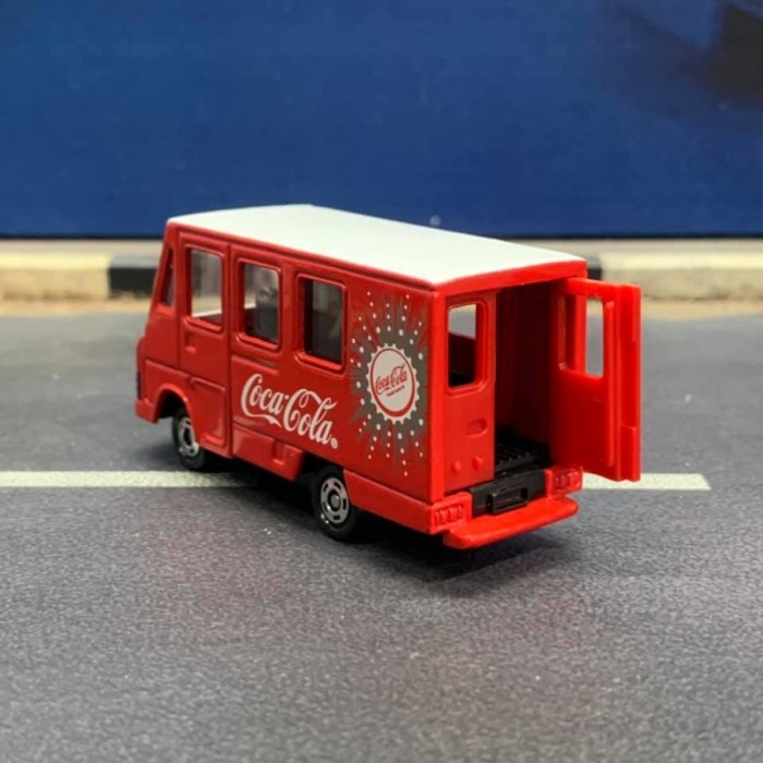 Tomica Kuji 8 Coca Cola Art Collection Quick Delivery Van China #B