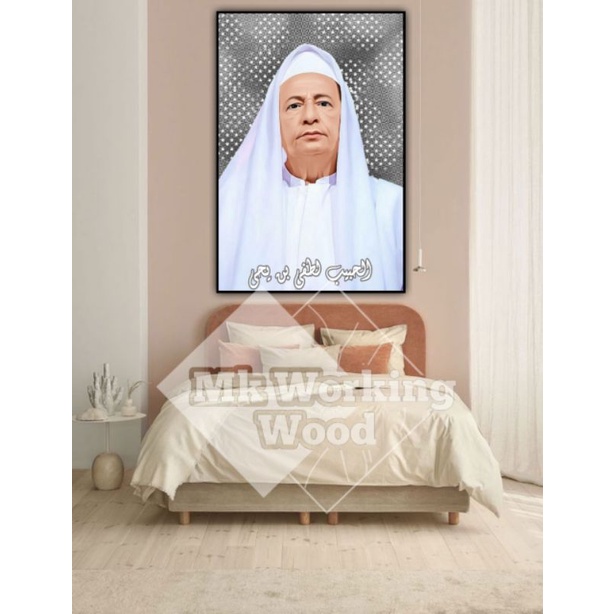 POSTER DINDING HABIB LUTHFI