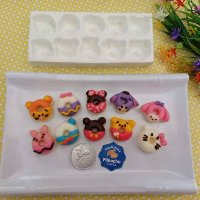 Cetakan coklat donat karakter HCM0399