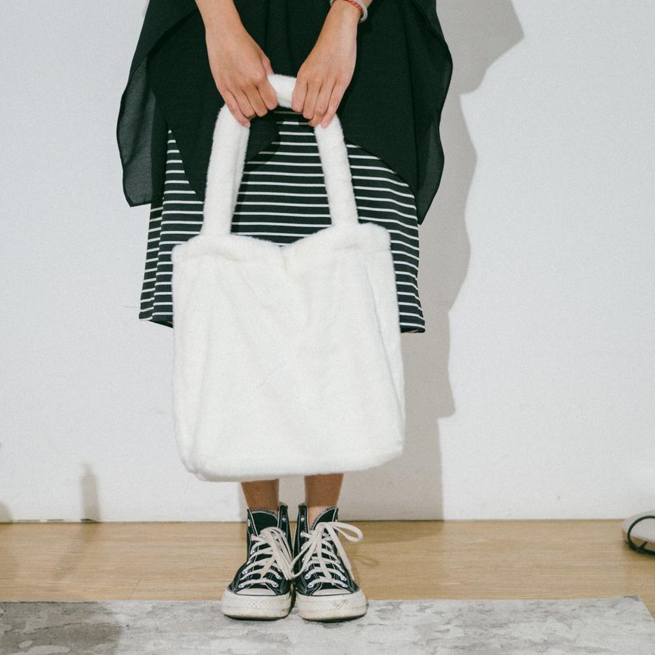 Tren Kekinian.. IGOTCHA Fury Bag - Tas Tote Bulu Beludru [B2]