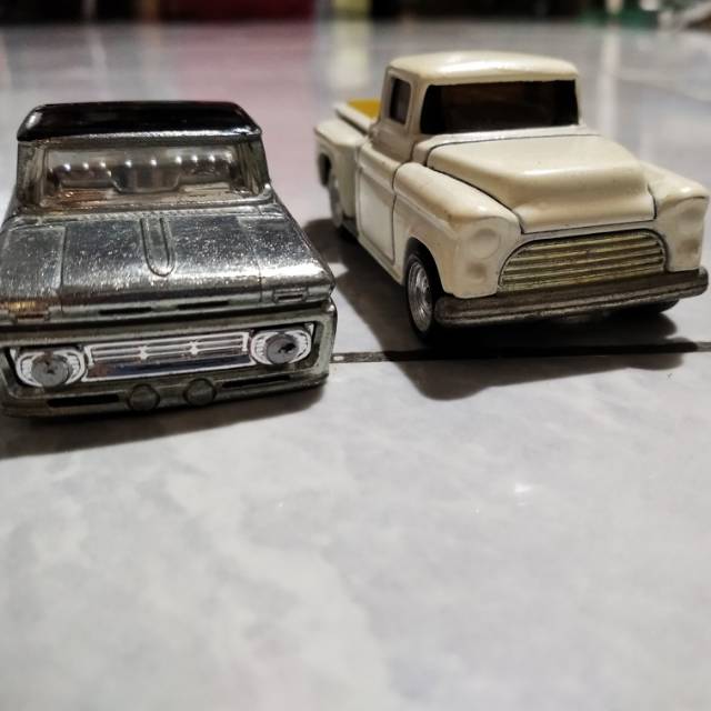 Hotwheels paket flashider dan custom 62 chevy ban karet loose