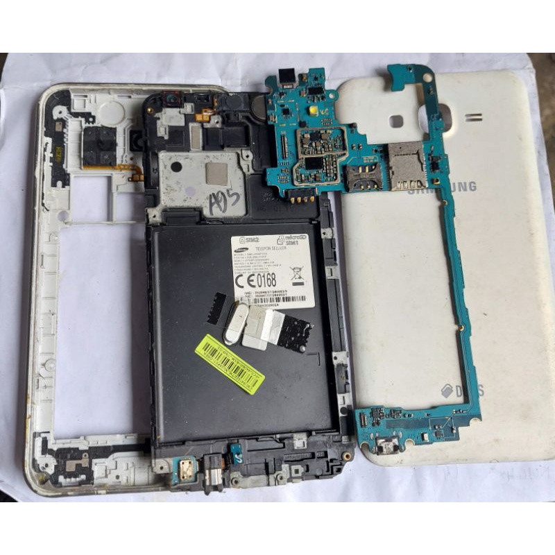 hp android samsung j700g 4g ram 1,5g 16gb