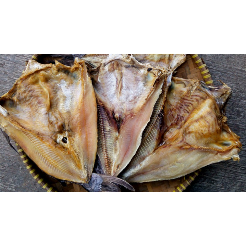 

Ikan Asin JAmbal Roti 100gram