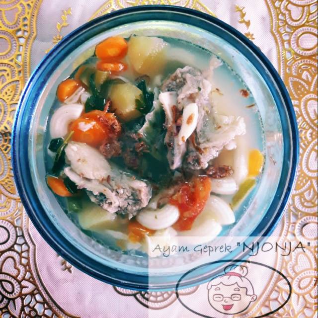 

Ayam Geprek Njonja