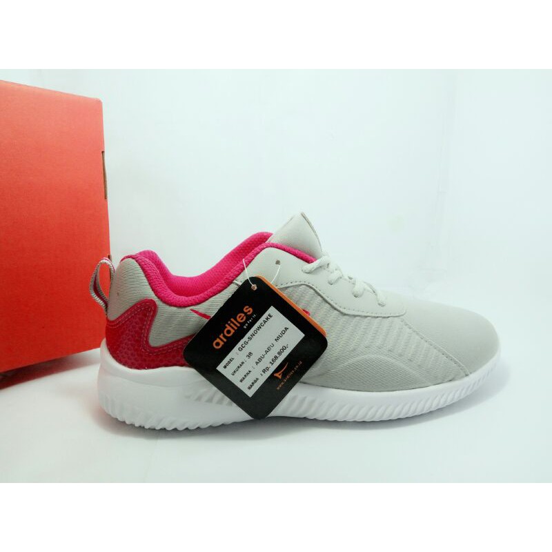 Sepatu Ardiles Snowcake