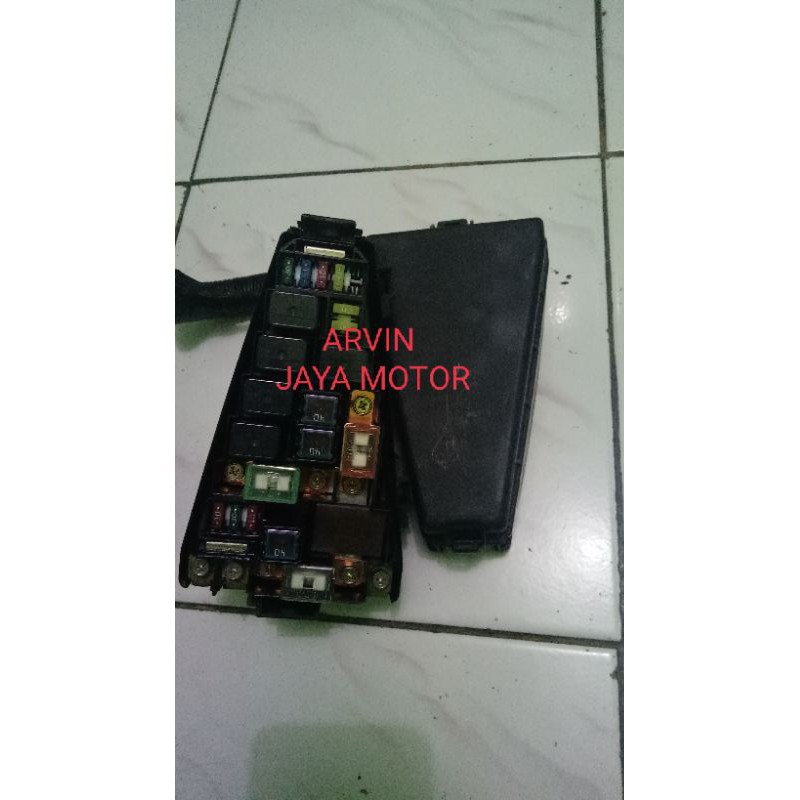 fuse box Honda jazz vitec idsi