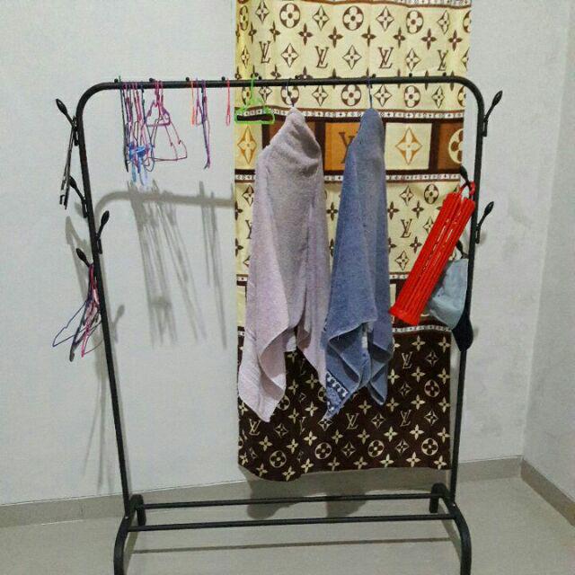 Gantungan Baju Berdiri Rak Hanger Berdiri Stand Hanger Serbaguna Mp373