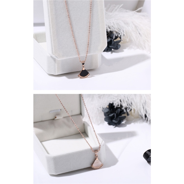 Kalung KL128 Stainless Steel / Titanium Premium Fashion Wanita Kalung unik Lucu Keren/ Deluna /BB