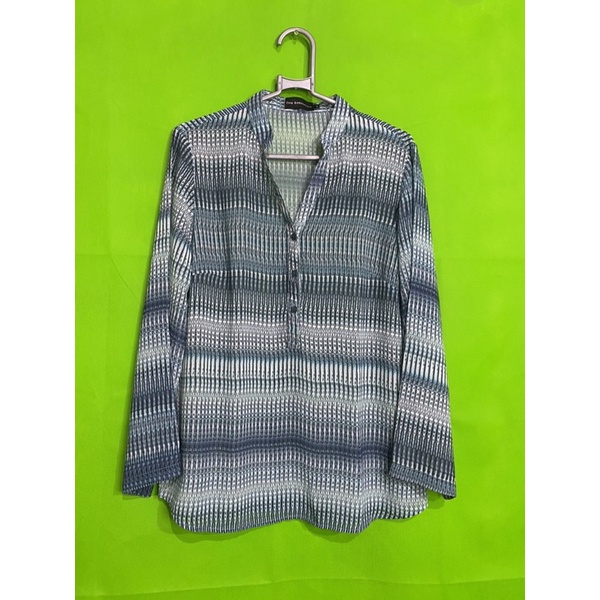 Preloved TX The Executive Blouse/Blus Pattern Blue/Biru Motif
