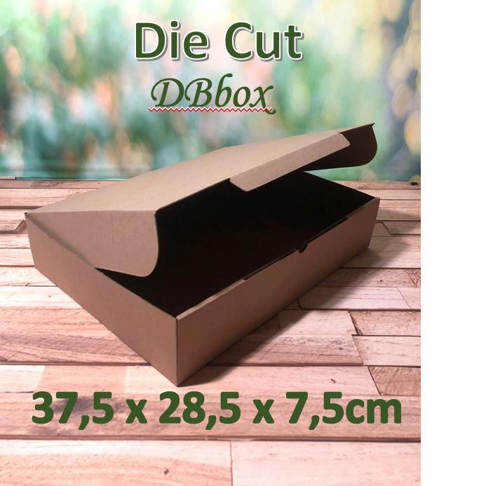 

Termurah!! KODE-713 (5 pcs ) Kardus 37,5 x 28,5 x 7,5 cm....Die Cut kotak aksesoris-dll model box pi