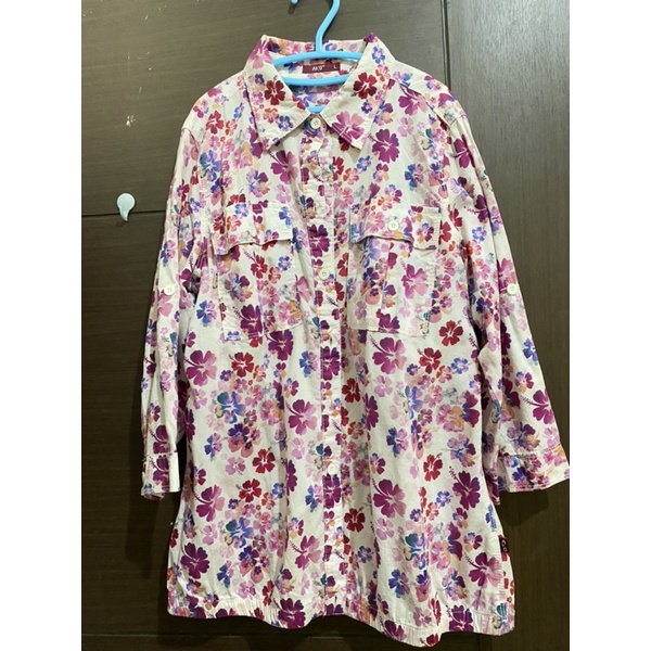 kemeja motif bunga by Ako