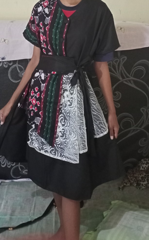 Aindra Batik Pekalongan Dress Tile Brokat Brukat Natasya Wilona