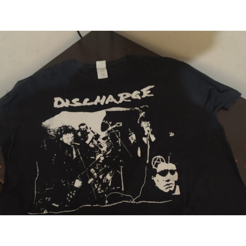 kaos punk discharge