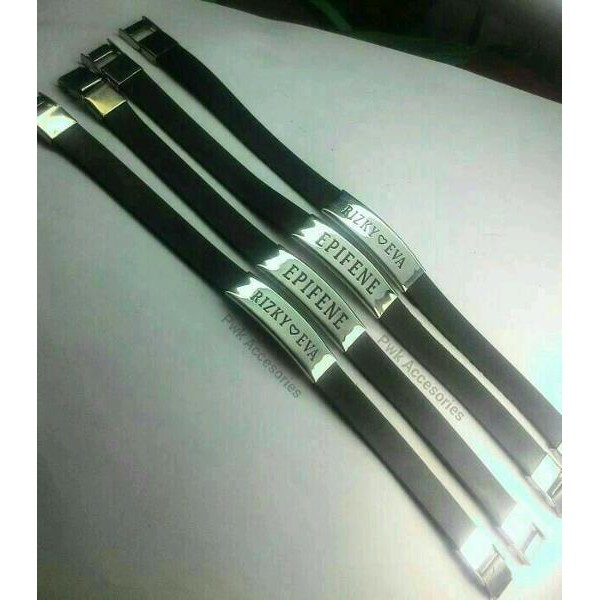 Terbaru  Gelang Karet Nama Stainless steel Pria Wanita bisa costum nama  Murah